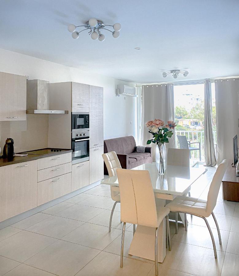 Charming Apartment In The Heart Of St. Julians St. Julian's Exterior foto